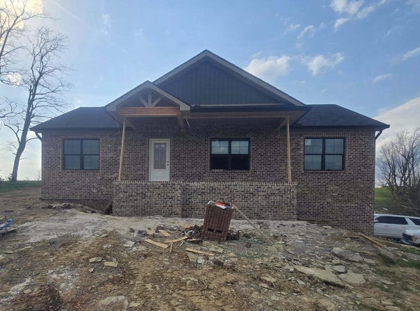 117 Aysia Avenue, Paint Lick, KY 40461