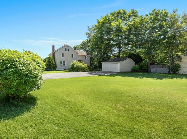 12 Hawkins Ave, Center Moriches, NY 11934