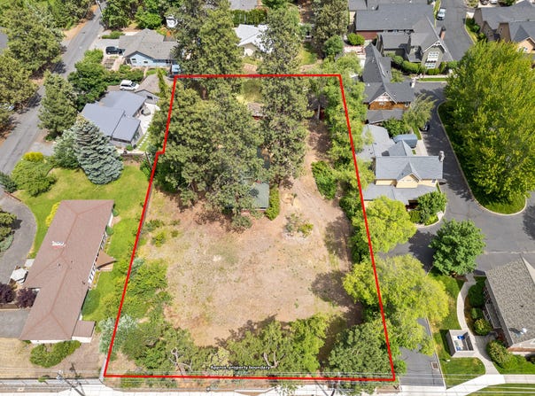 1920 NE 8th Street, Bend, OR 97701