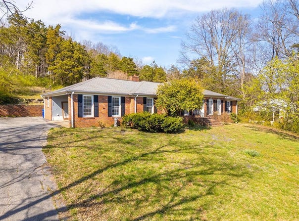 127 Daleview Circle, Russellville, KY 42276