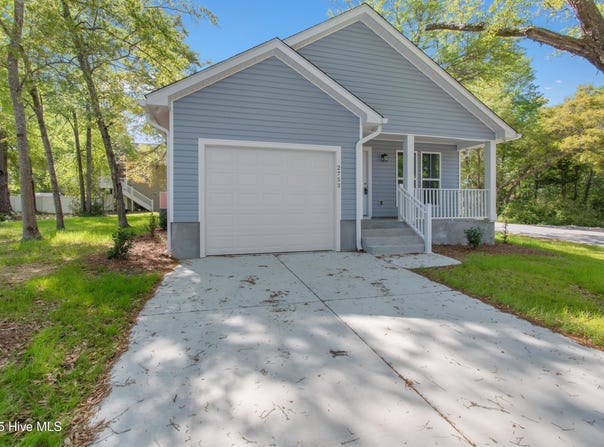 2753 Sea Vista Drive SW, Supply, NC 28462