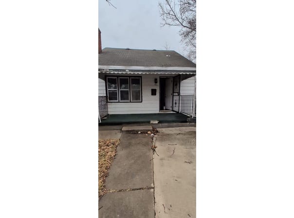 7761 Artesian Street, Detroit, MI 48228