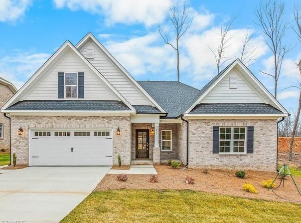 145 Grandworth Way, King, NC 27021