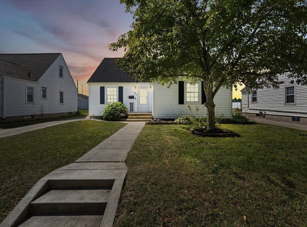 822 Park Avenue, New Haven, IN 46774-1612