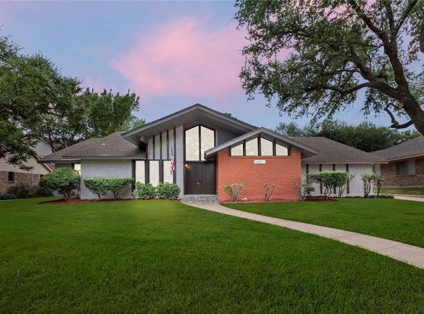 1407 Broadmoor Lane, Irving, TX 75061