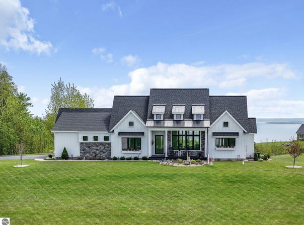 10041 E John Michael Drive, Suttons Bay, MI 49682
