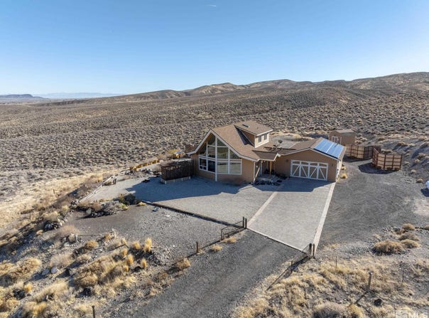 2330 Hillcrest Road, Fernley, NV 89408