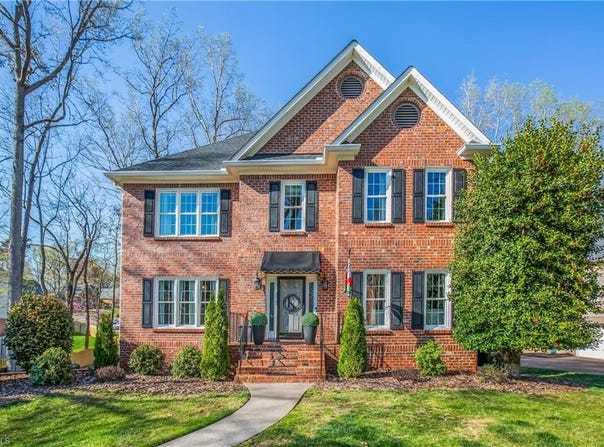 4480 Gatlin Knoll Lane, Clemmons, NC 27012