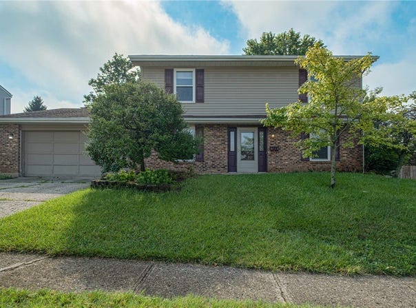 5404 Quisenberry Drive, Fairborn, OH 45424