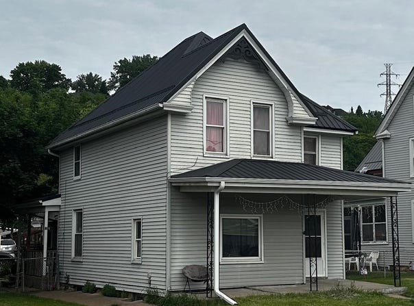 1615 Rhomberg, Dubuque, IA 52001