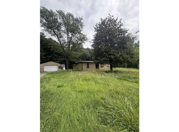 106 COLE Rd, Unicorp/Drummonds, TN 38023