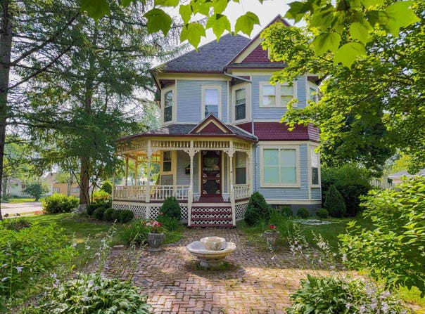 201 S VINE AVENUE, Marshfield, WI 54449