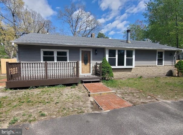 22 MARICOPA TRAIL, BROWNS MILLS, NJ 08015