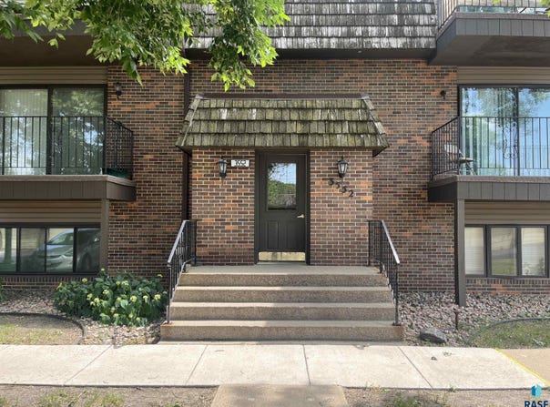 3552 S Gateway Blvd, Sioux Falls, SD 57106