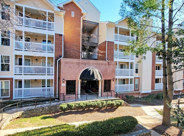 1504 LINCOLN WAY, MCLEAN, VA 22102
