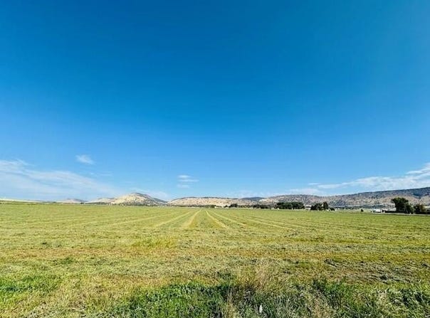 Reeder Road, Klamath Falls, OR 97603