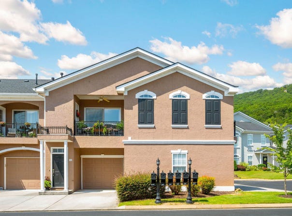 606 Renaissance Court, Chattanooga, TN 37419