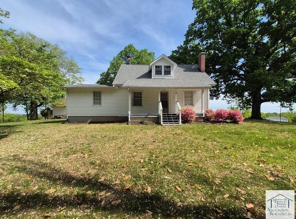 82 Maple Leaf Road, Spencer, VA 24165
