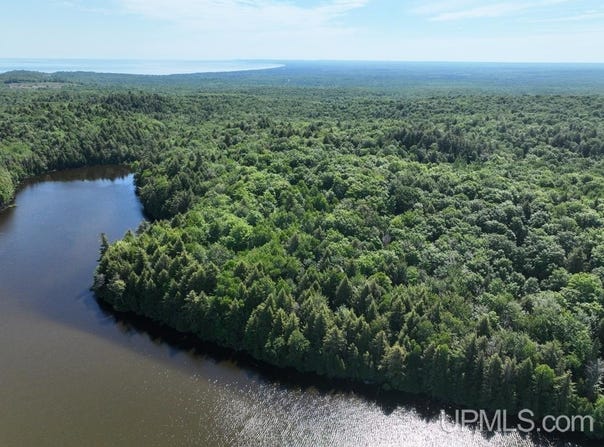 000 County Road 553, Marquette, MI 49855