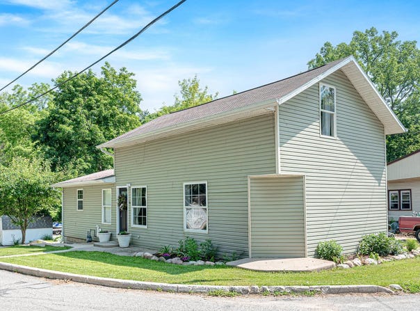 501 Spring Beach Road, Rome City, IN 46784