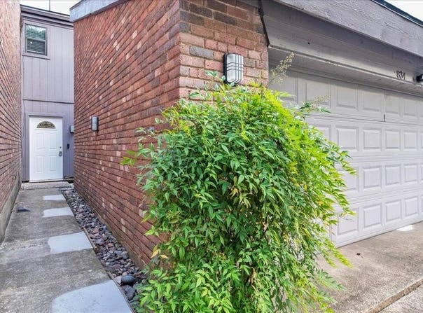 834 Clarissa Place, Garland, TX 75040