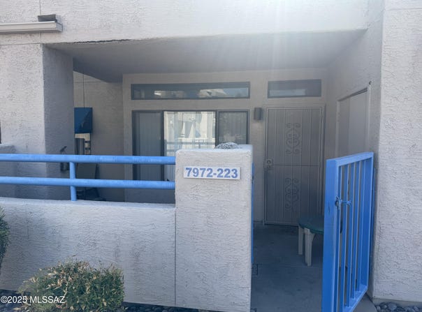 7972 E Colette Circle, Tucson, AZ 85710