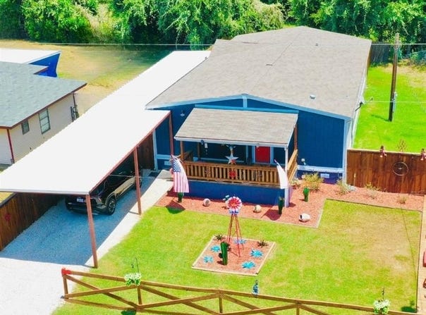 1652 Gale Drive, Pelican Bay, TX 76020