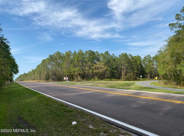 AAA CR 315, Interlachen, FL 32148