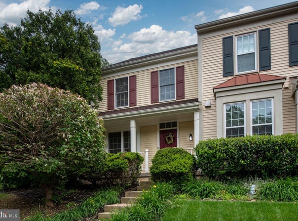 12329 MANCHESTER WAY, WOODBRIDGE, VA 22192