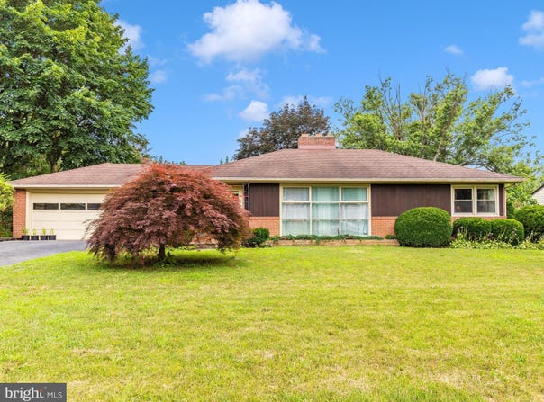 13318 APPLE HILL DRIVE, HAGERSTOWN, MD 21742