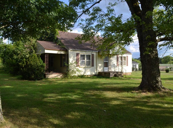 1344 Us 127 Bypass, Pikeville, TN 37367