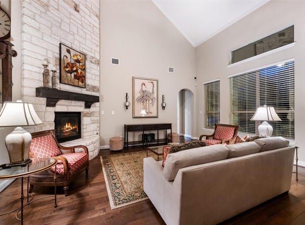 201 Tavish TRL, Austin, TX 78738