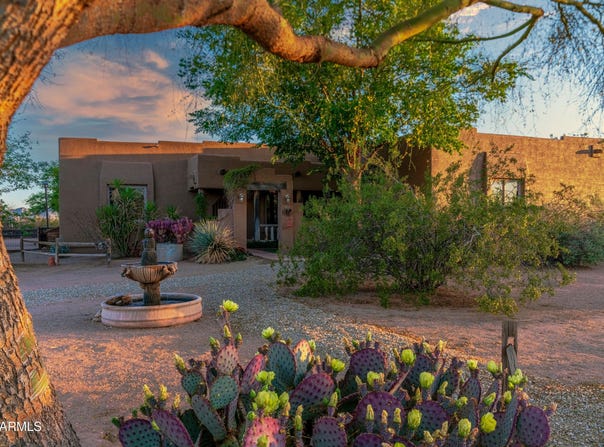 21909 W Beacon Lane, Wittmann, AZ 85361