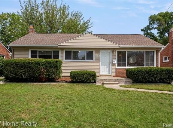 33038 Sheridan Street, Garden City, MI 48135