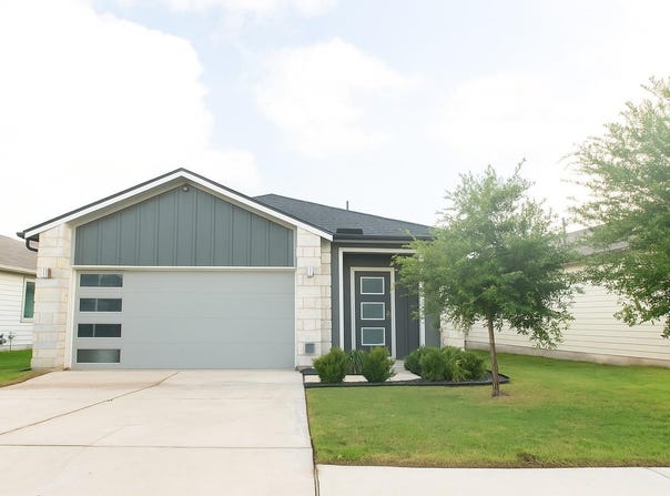 324 Millbrook BLVD, San Marcos, TX 78666