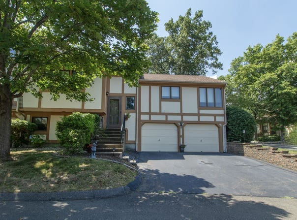 690 Forest Road, West Haven, CT 06516