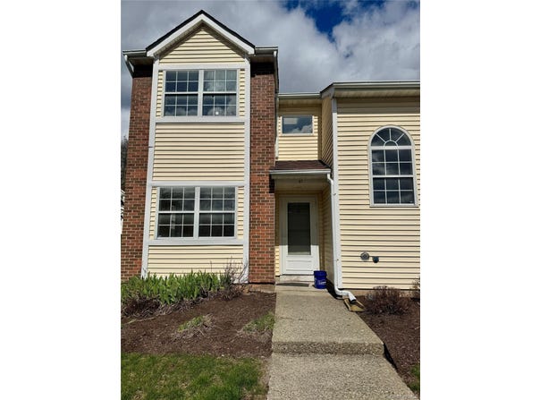 47 Brick Pond Road, Middletown, NY 10940
