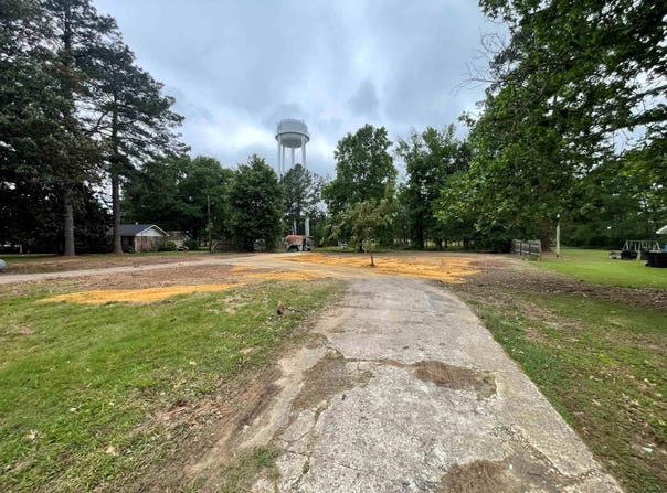 322 6th Street, Hampton, AR 71744