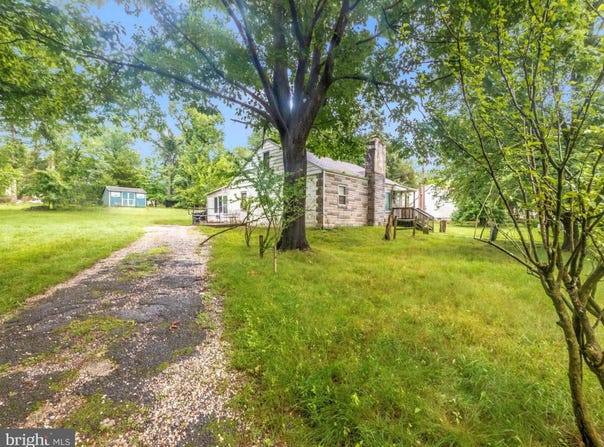 8915 56TH AVENUE, BERWYN HEIGHTS, MD 20740