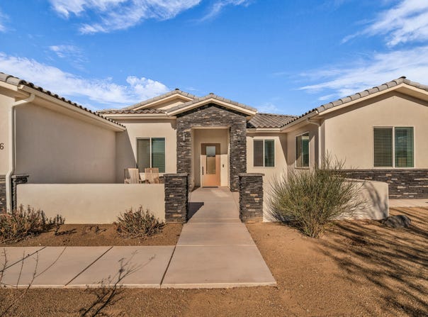 1226 W Province Way, St George, UT 84770