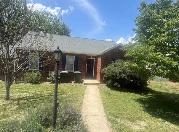 322 MARR ST, STAUNTON, VA 24401