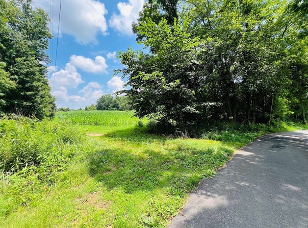 81 Shearer Cemetery Ln, Columbia, KY 42728