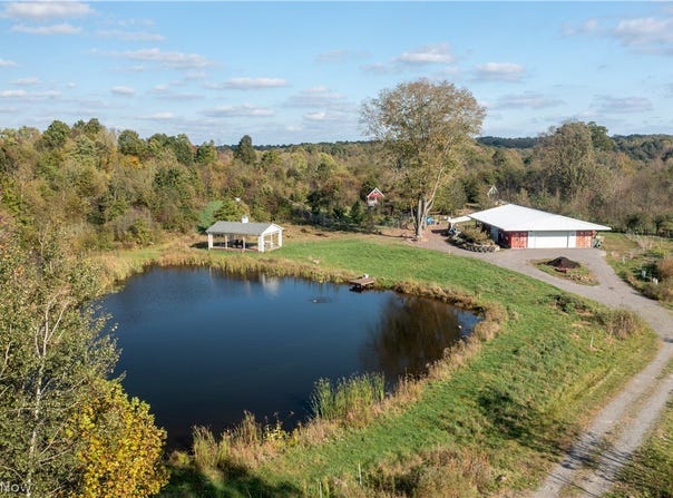 100 Cottage Grove Drive, Youngstown, OH 44505