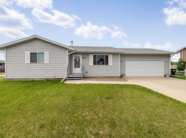 3497 Remington Road, Rapid City, SD 57703