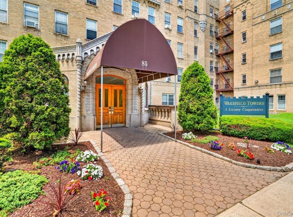 85 Bronx River Road, Yonkers, NY 10704