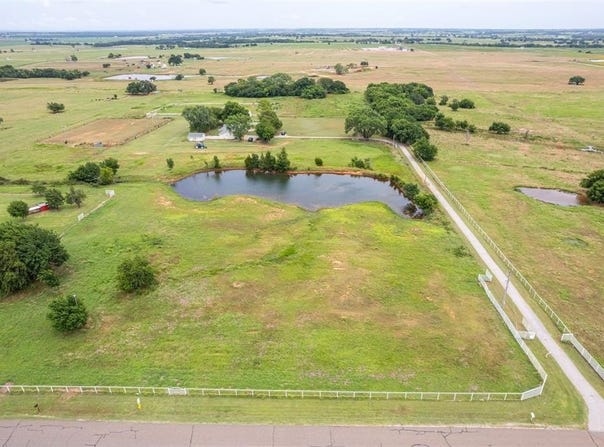13371 N County Road 3040, Lindsay, OK 73052