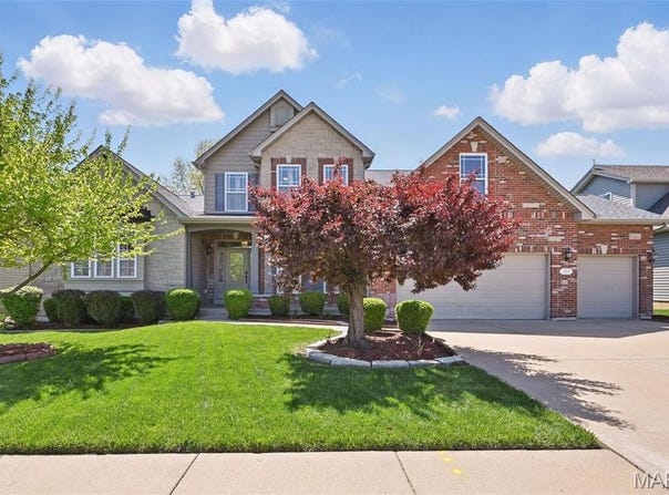 304 Magnolia Valley Drive, O'Fallon, MO 63366