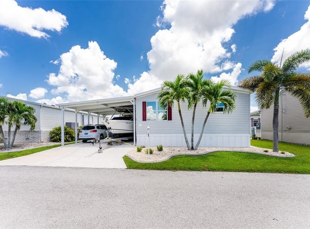 63 WINDMILL BOULEVARD, PUNTA GORDA, FL 33950