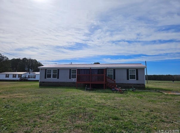 152 Blake Dr, Rich Square, NC 27869