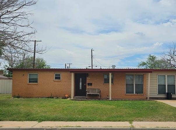 636 Rice Drive, Andrews, TX 79714